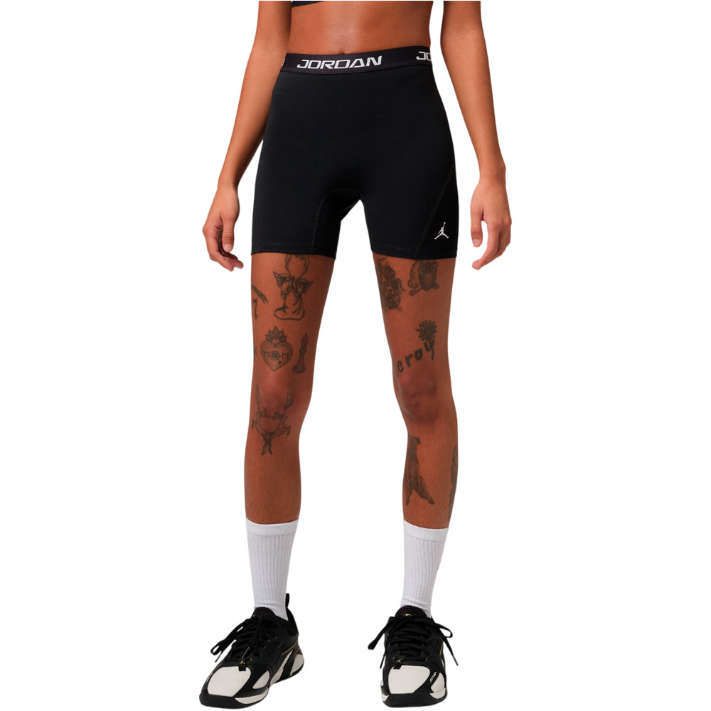 Nike pantalones y mallas cortas fitness mujer W J SPT DF HR 5IN ESS SHRT vista frontal