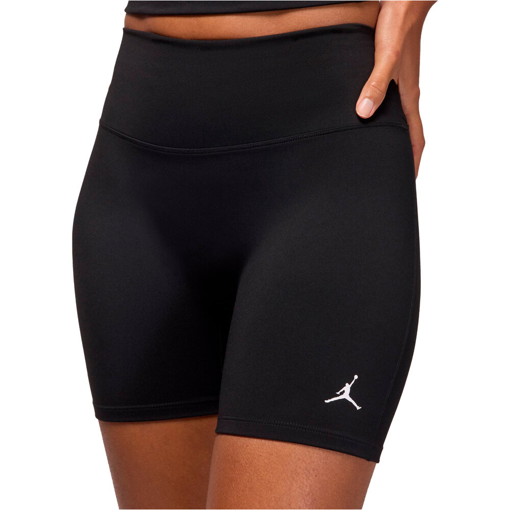 Nike pantalones y mallas cortas fitness mujer W J SPT DF PRCT HR 6IN SHRT vista frontal