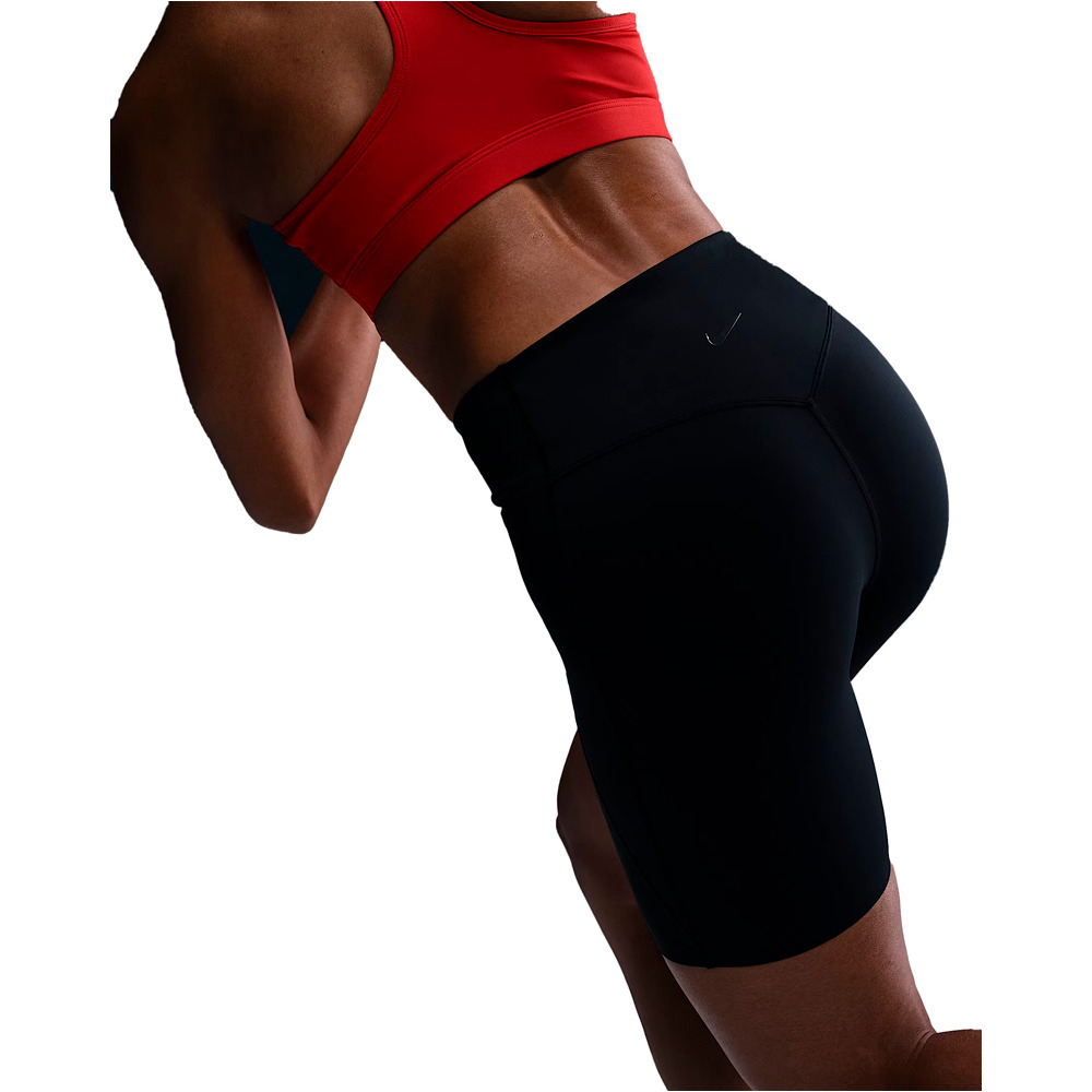 Nike pantalones y mallas cortas fitness mujer W NK DF UNVRSA HR 8IN SHRT PKT 03