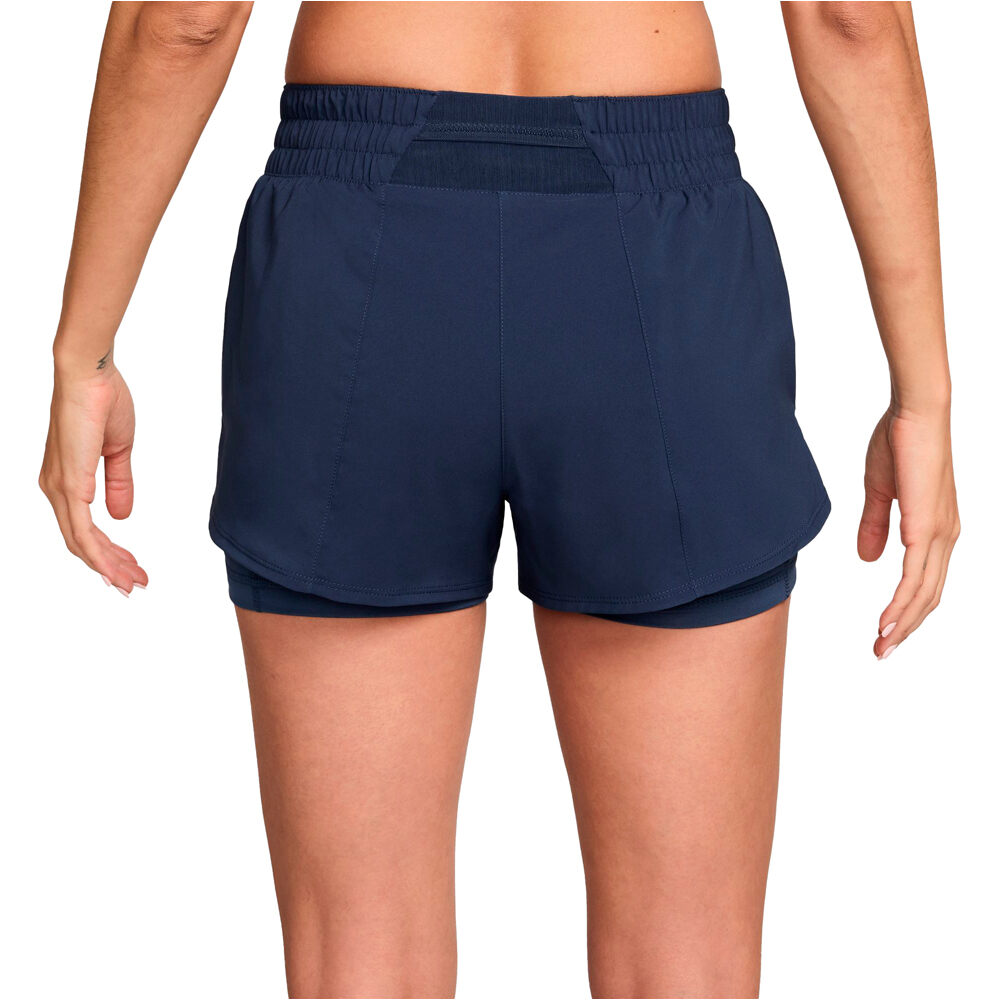 Nike pantalones y mallas cortas fitness mujer W NK ONE DF MR 3IN 2N1 SHORT vista trasera