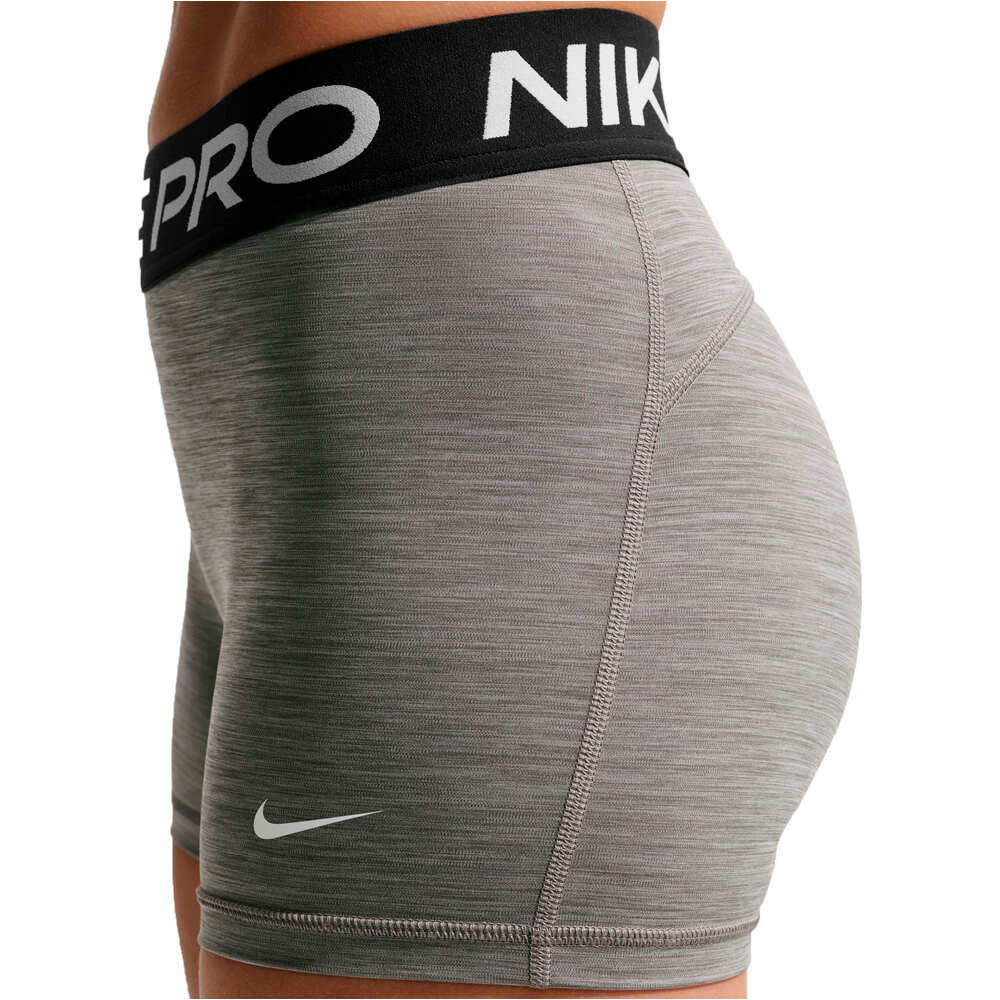 Nike pantalones y mallas cortas fitness mujer W NP DF 365 MR 3IN SHORT USM vista detalle