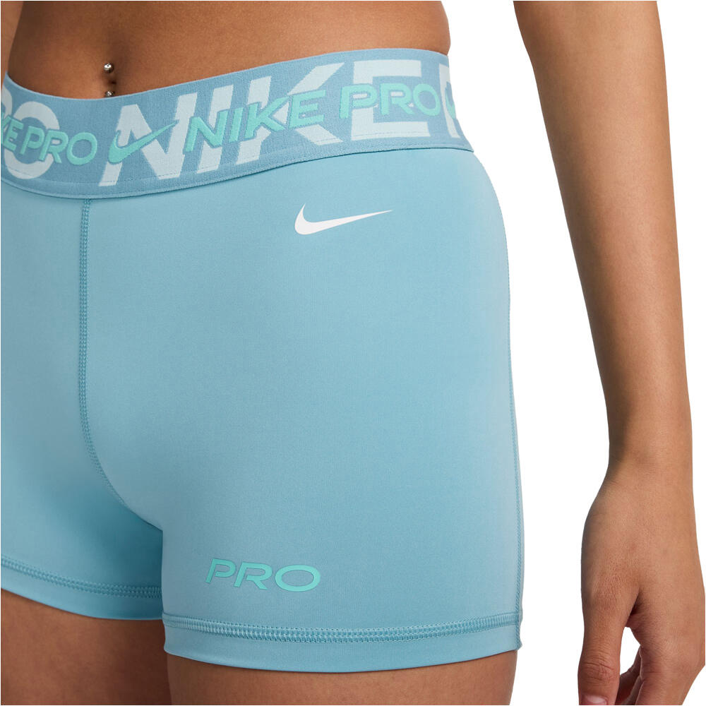 Nike pantalones y mallas cortas fitness mujer W NP DF MR 3IN SHORT TT vista detalle