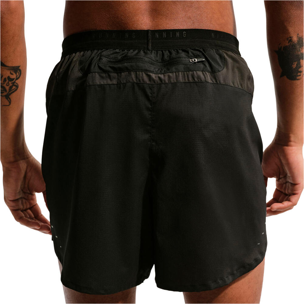 Nike pantaloneta técnica hombre M NK DF 5BF STRIDE NVLTY SHORT 03