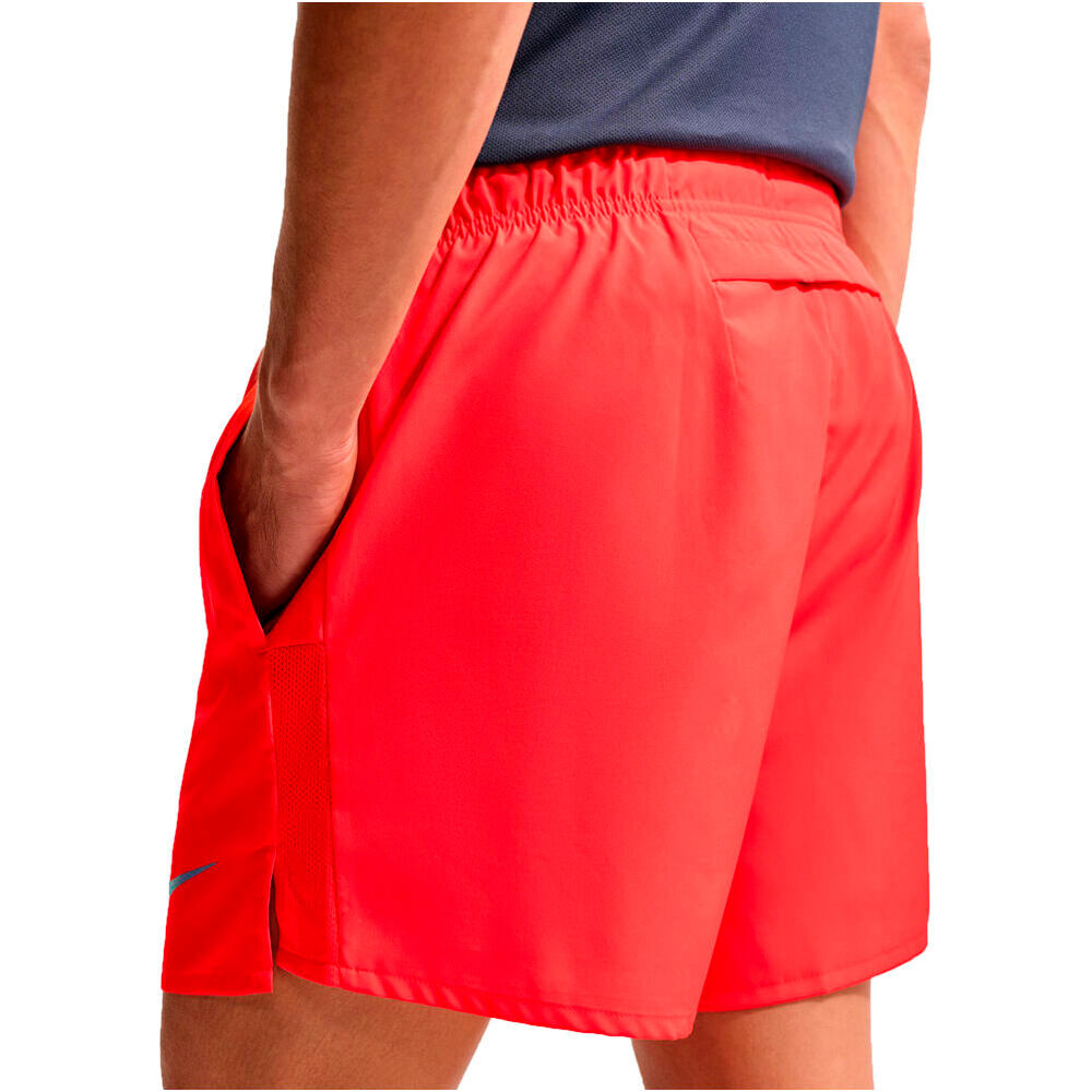 Nike pantaloneta técnica hombre M NK DF CHALLENGER 5BF SHORT 04