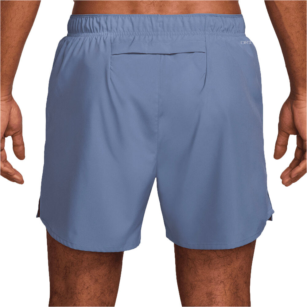 Nike pantaloneta técnica hombre M NK DF CHALLENGER 5BF SHORT vista trasera