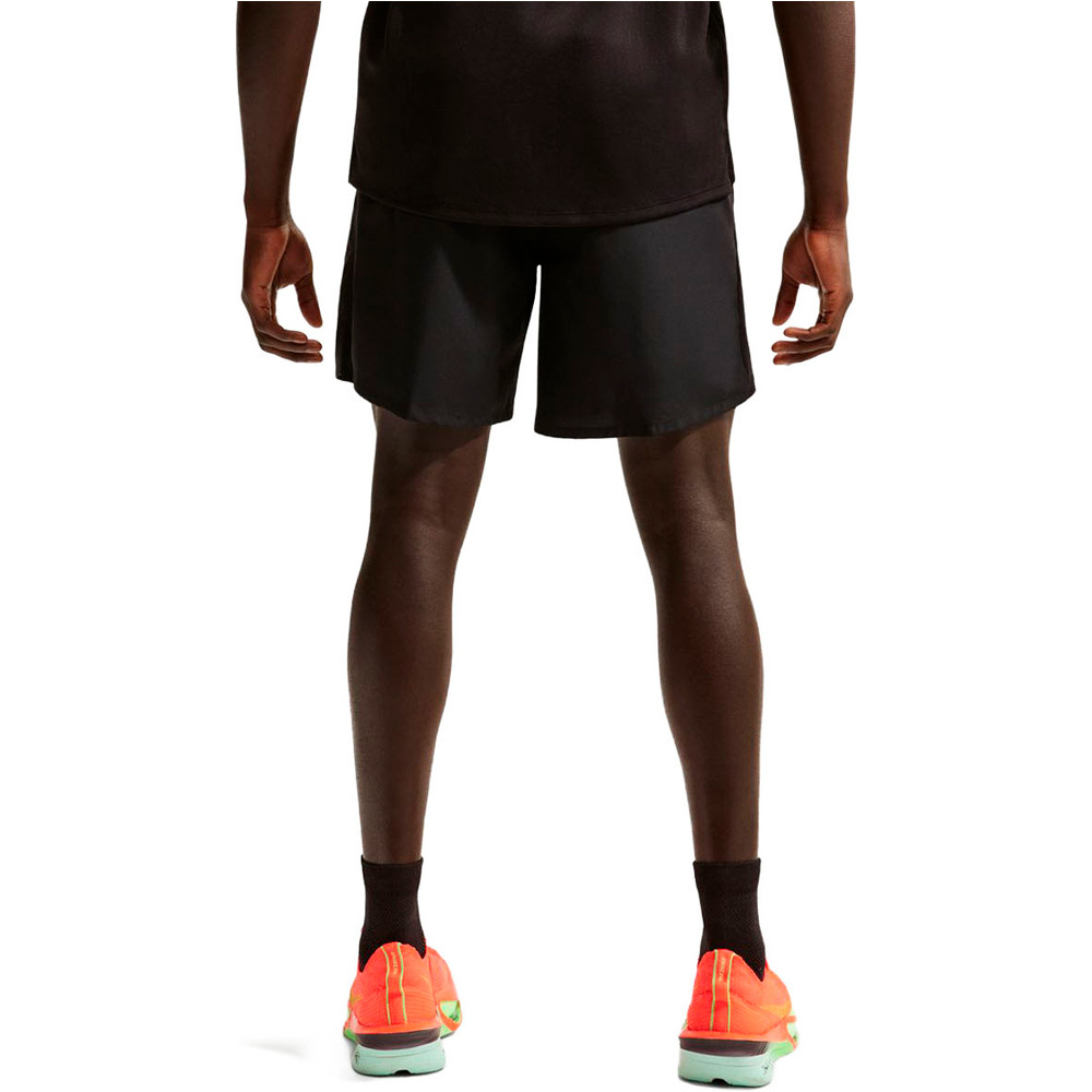 Nike pantaloneta técnica hombre M NK DF CHLLGR RN ENRGY 7BF SH vista trasera