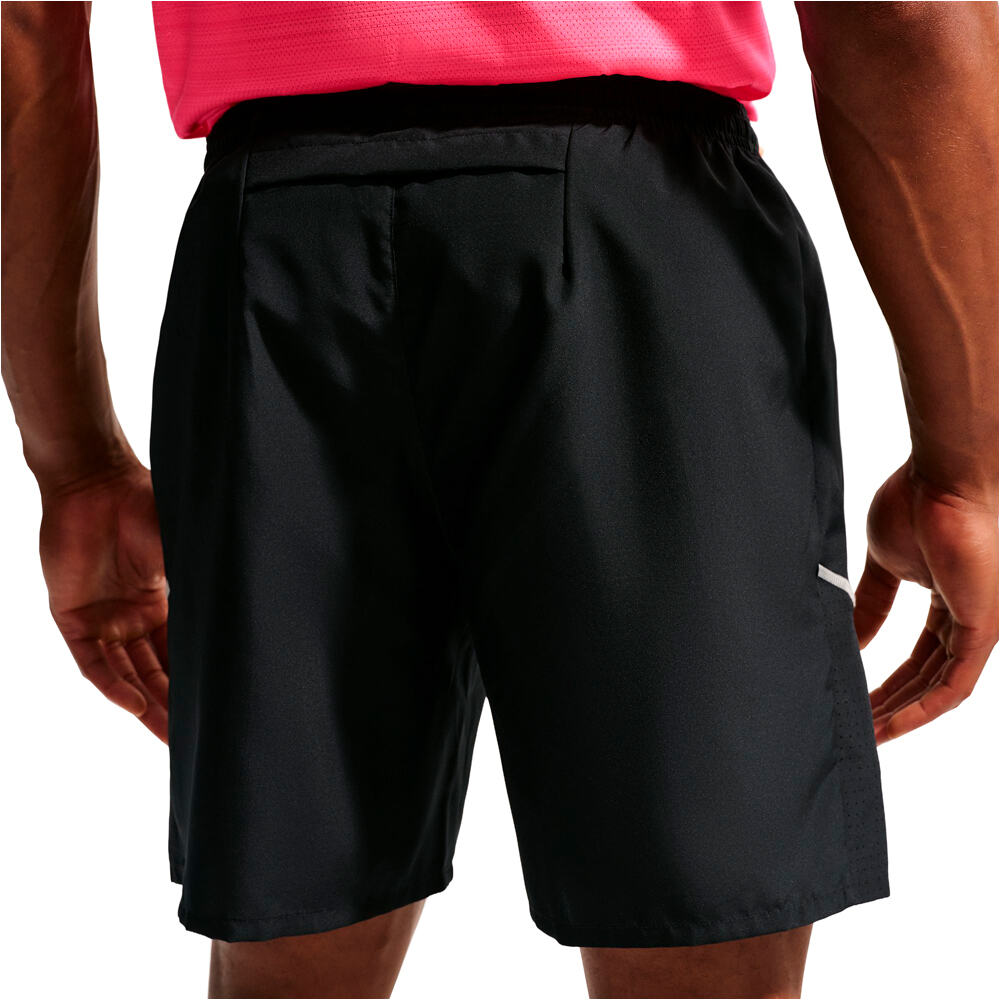 Nike pantaloneta técnica hombre M NK DF MILER 7UL SHORT 03