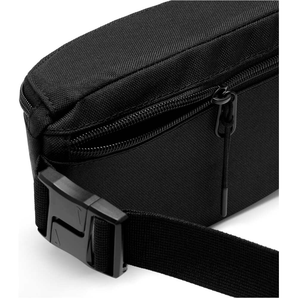 Nike riñonera NK HERITAGE S WAISTPACK 2.0 05