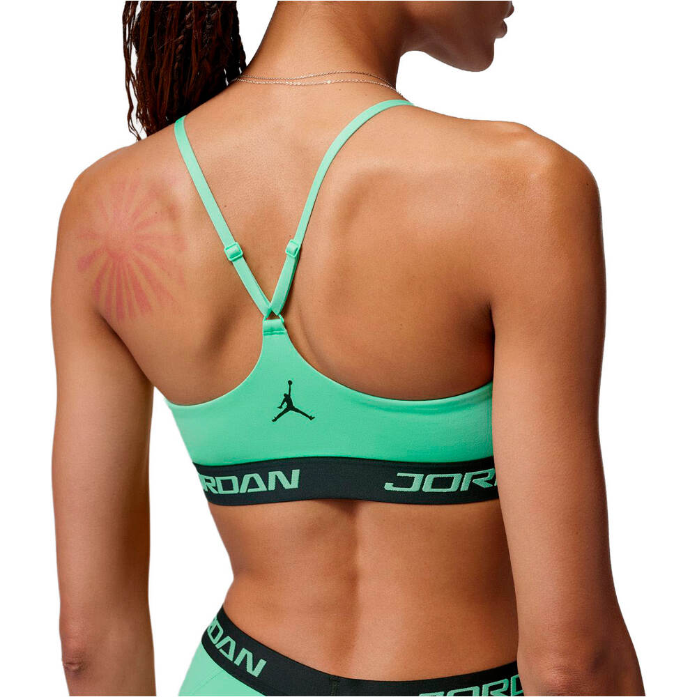 Nike sujetadores deportivos W J SPT INDY ESS BRA vista trasera