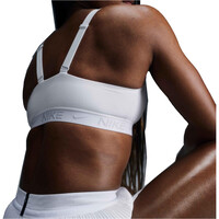 Nike sujetadores deportivos W NK DF INDY MED SPT BRA vista trasera