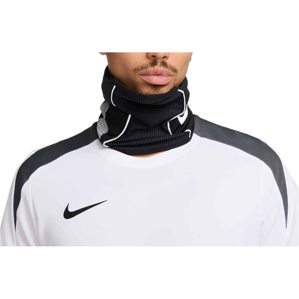 Nike varios futbol NK DF ACDMY SNOOD 04