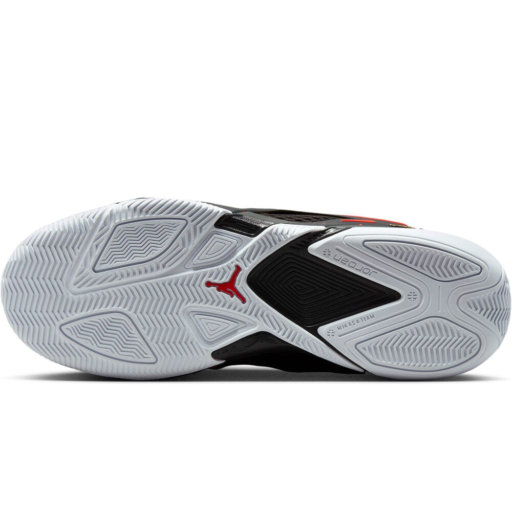 Nike zapatilla baloncesto JORDAN HEIR SERIES NERO vista superior