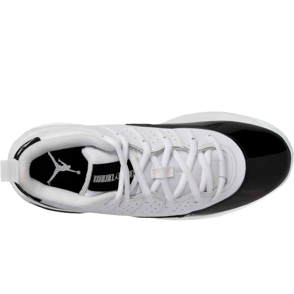 Nike zapatilla baloncesto JORDAN MAX AURA 7 05