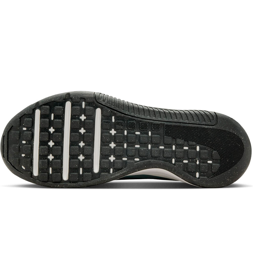 Nike zapatilla cross training hombre MC TRAINER 3 VENE vista superior