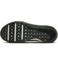 Nike zapatilla cross training hombre MC TRAINER 3 VENE vista superior