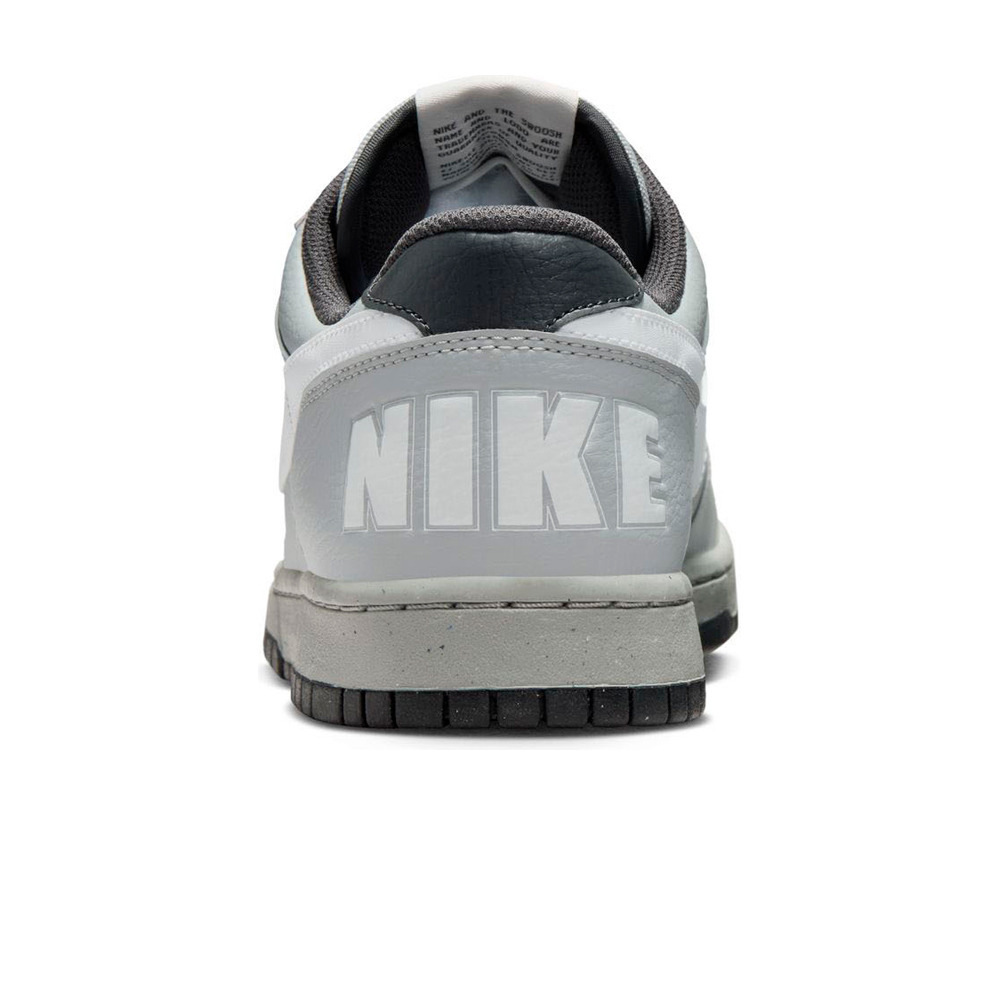 Nike zapatilla moda hombre BIG NIKE LOW vista trasera