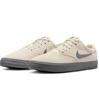 Nike zapatilla moda hombre NIKE CHARGE SUEDE lateral interior