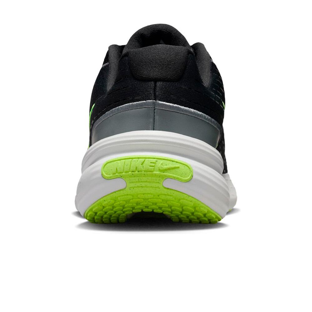 Nike zapatilla moda hombre NIKE UPLIFT SC vista trasera