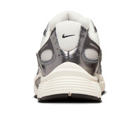 Nike zapatilla moda hombre NIKE V5 RNR vista trasera