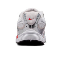 Nike zapatilla moda niño V5 RNR (GS) vista trasera