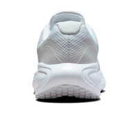Nike zapatilla running hombre NIKE REVOLUTION 8 vista trasera