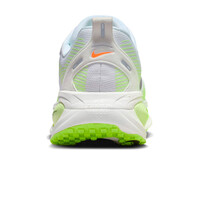 Nike zapatilla running hombre NIKE VOMERO 18 vista trasera