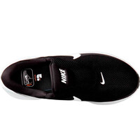 Nike zapatilla running hombre REVOLUTION 8 EO EXTRA WIDE 05