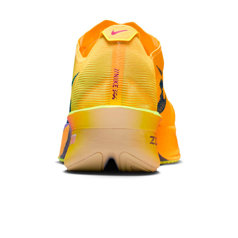 Nike zapatilla running hombre ZOOMX VAPORFLY NEXT% 4 vista trasera