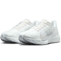 Nike zapatilla running mujer W PEGASUS PLUS lateral interior