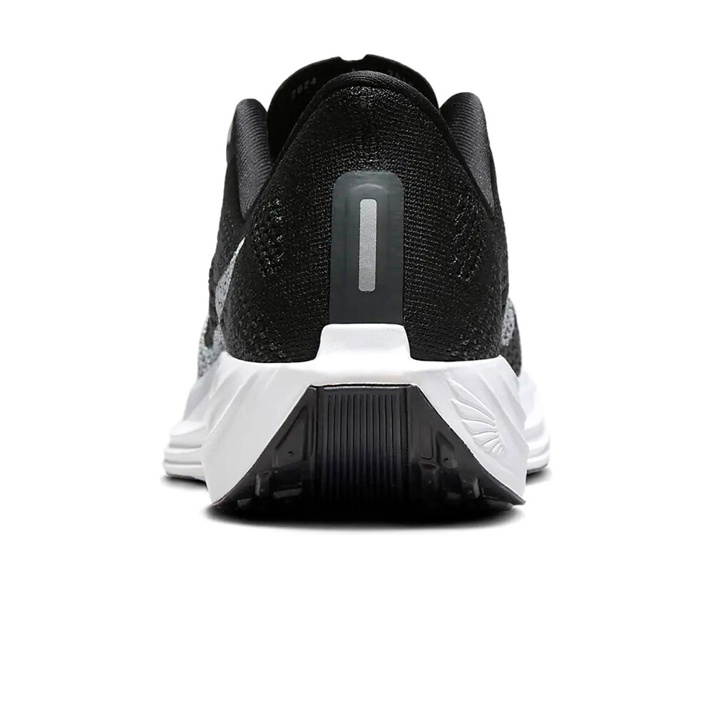 Nike zapatilla running mujer W PEGASUS PLUS vista trasera