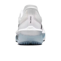 Nike zapatilla running mujer W ZOOM FLY 6 vista trasera