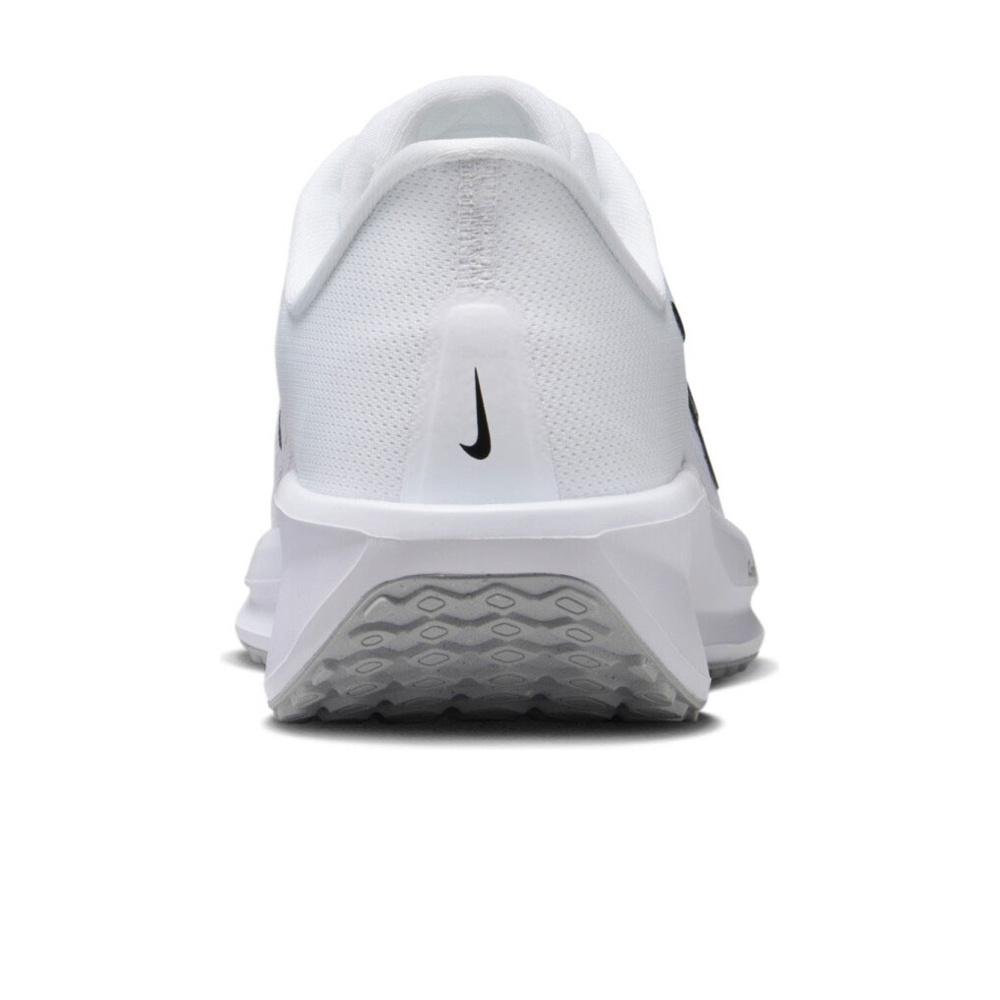 Nike zapatilla running mujer WMNS NIKE QUEST 6 vista trasera