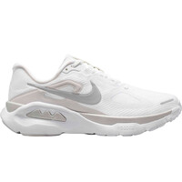 WMNS NIKE STRUCTURE PLUS