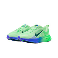 Nike zapatilla running niño VOMERO 18 (GS) vista trasera