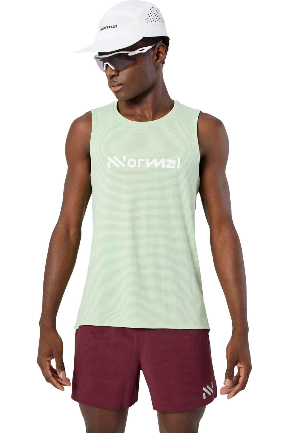 Nnormal camisetas trail running tirantes hombre Race Tank 02 vista frontal