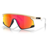Oakley gafas deportivas BXTR DsrtTan/Mt Blk w/ Prizm Ruby vista frontal