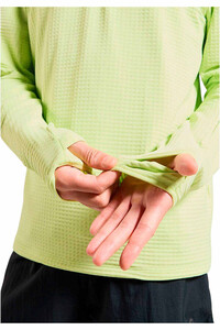 Odlo camiseta técnica manga larga hombre ESSENTIAL THERMAL vista detalle