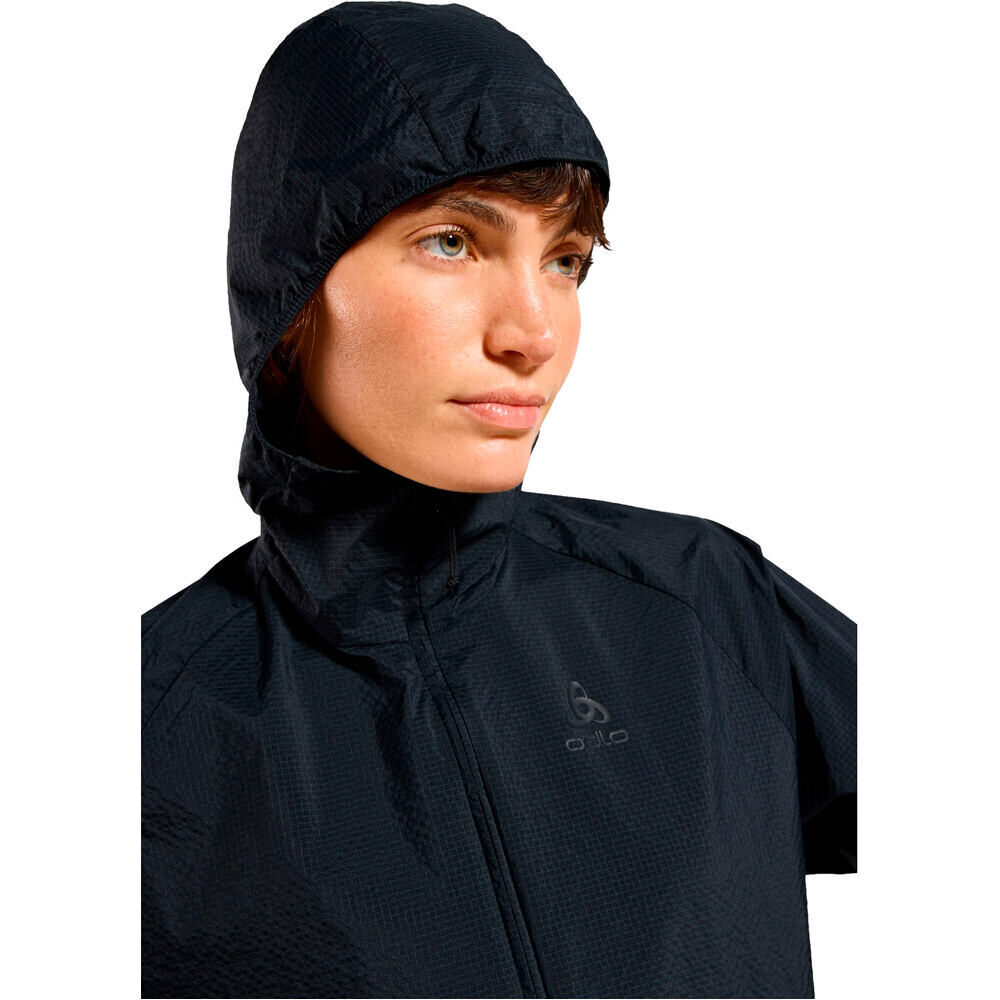 Odlo chaqueta softshell mujer Jacket ESSENTIAL WINDBREAKER vista detalle