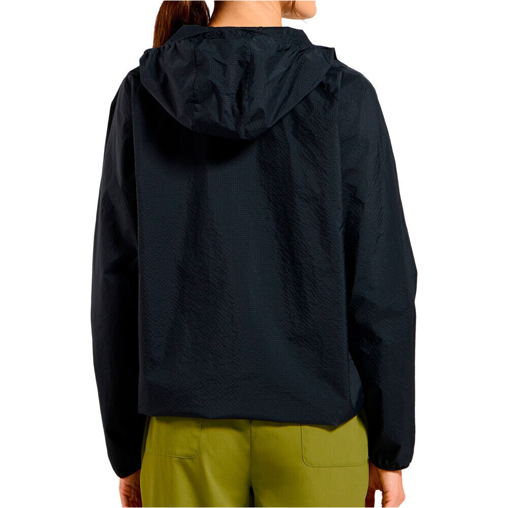 Odlo chaqueta softshell mujer Jacket ESSENTIAL WINDBREAKER vista trasera