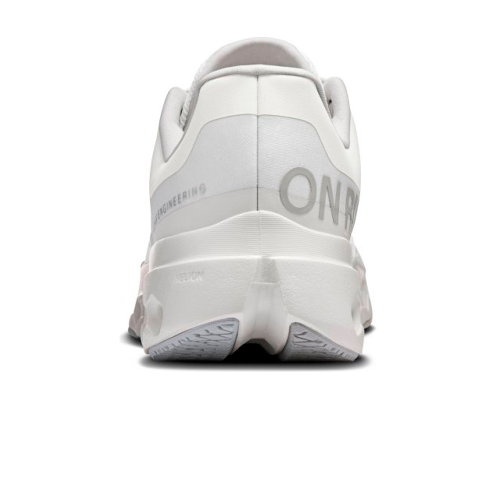 On zapatilla running hombre Cloudsurfer Next vista trasera