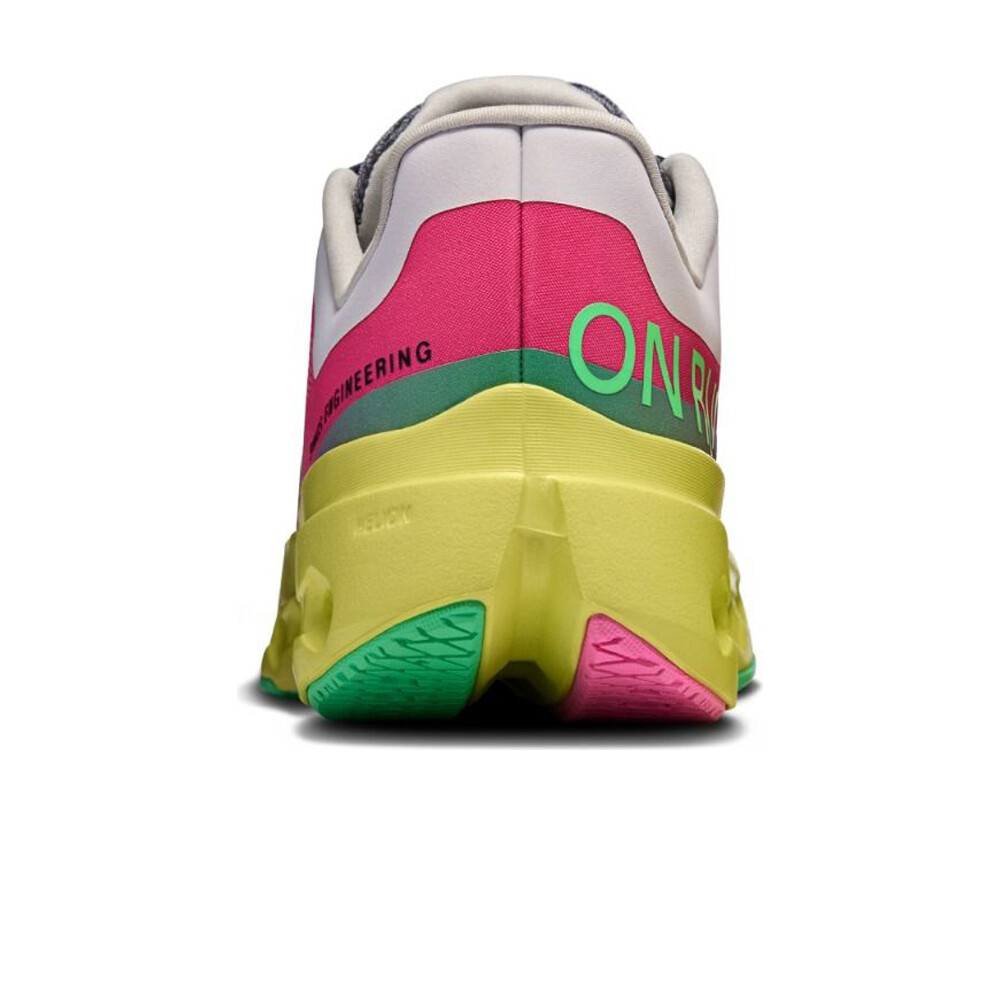 On zapatilla running mujer Cloudsurfer Next vista trasera