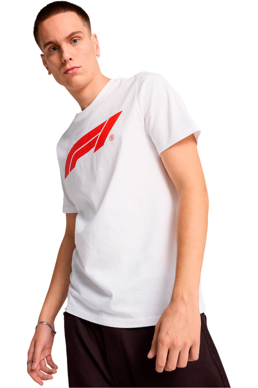 Puma camiseta manga corta hombre F1 ESS Logo Tee 180g vista frontal
