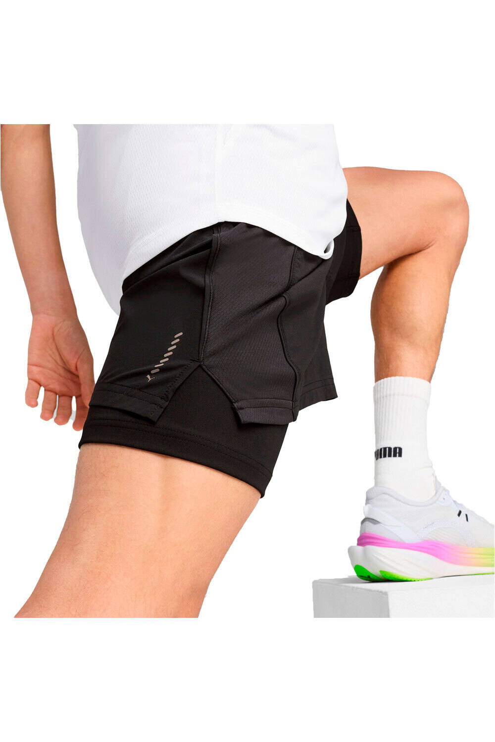 Puma pantaloneta técnica hombre M RUN VELOCITY 2IN1 03