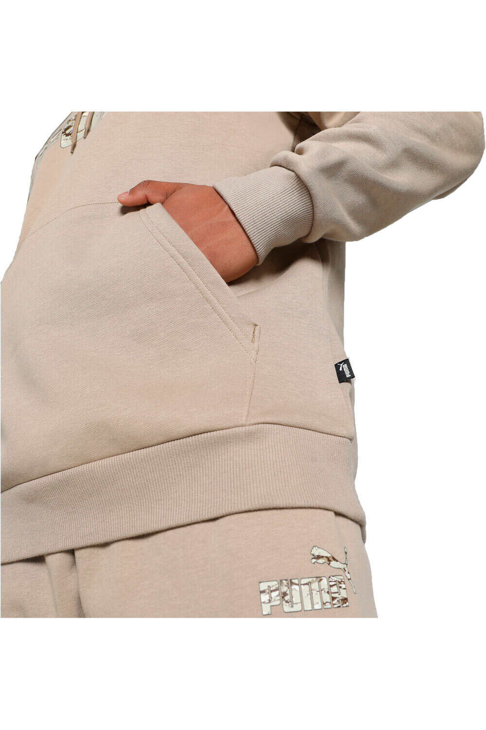 Puma sudadera hombre ESS+ CAMO Hoodie FL vista detalle