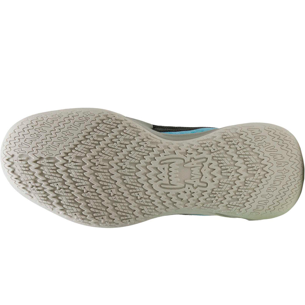 Puma zapatilla baloncesto DAGGER VEAZ vista trasera