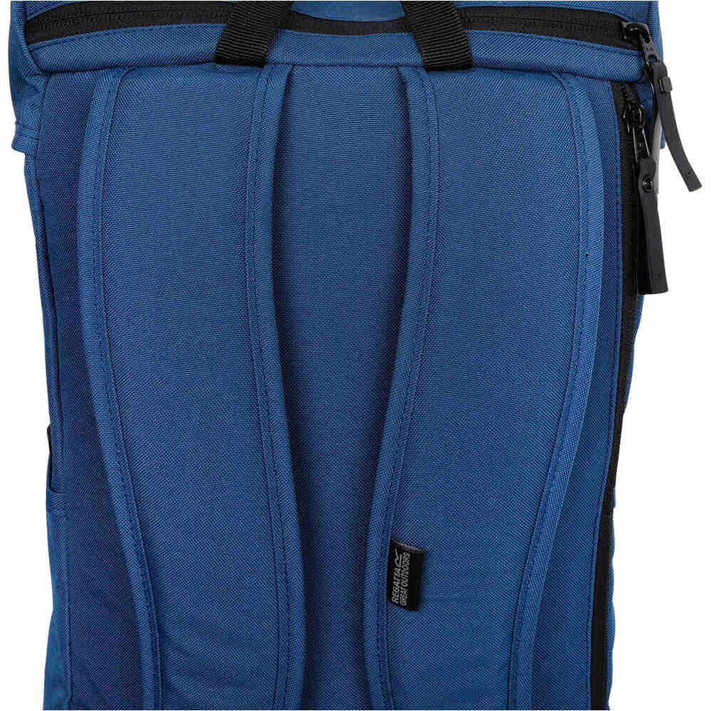 Regatta mochila montaña Shilton2 15L 04