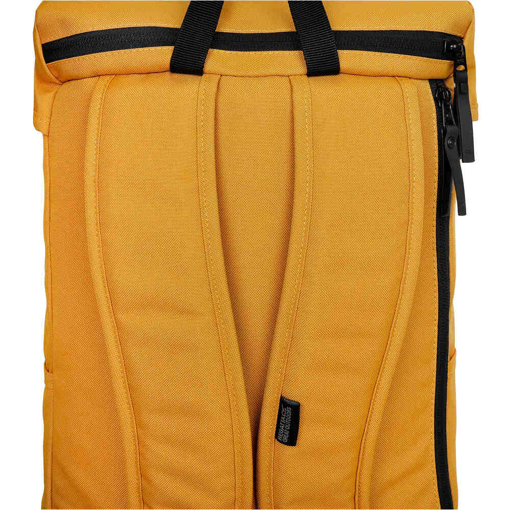 Regatta mochila montaña Shilton2 20L 04