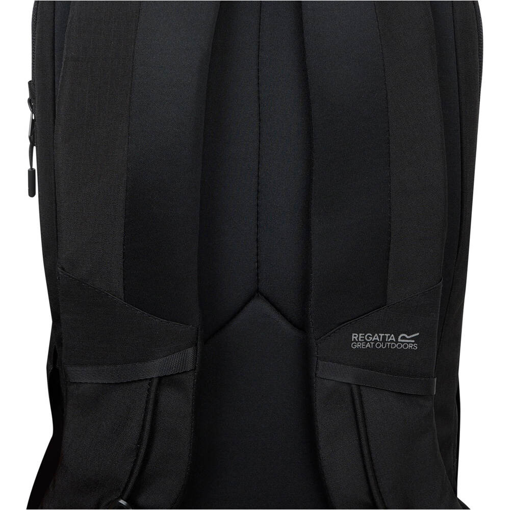 Regatta mochila montaña Voyad 25L 05