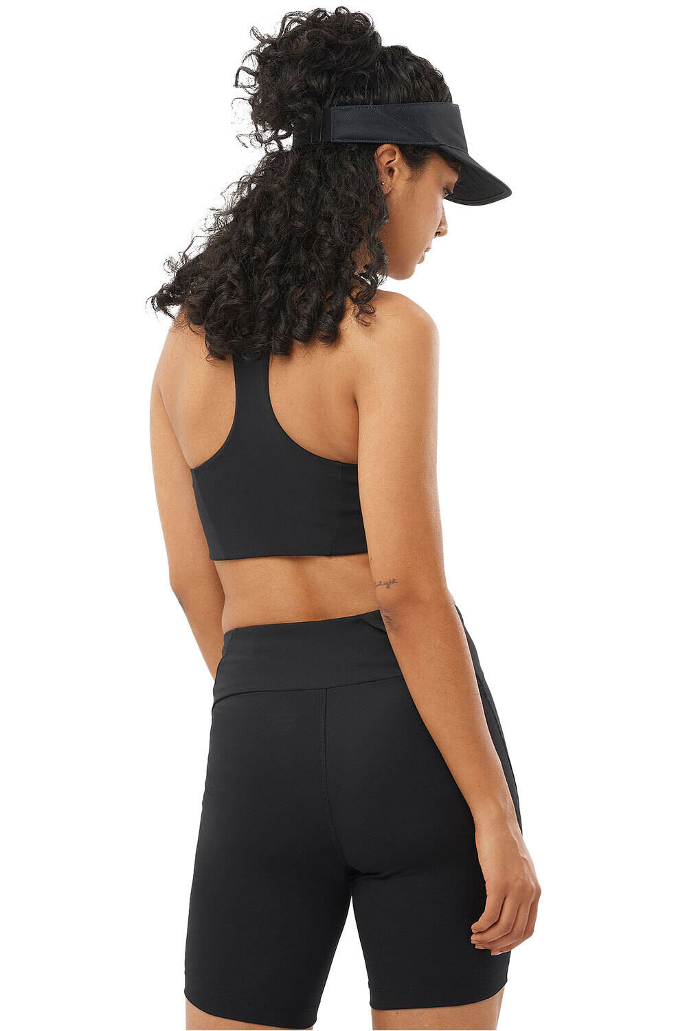 Salomon body running mujer SHKout CORE BRA W vista trasera