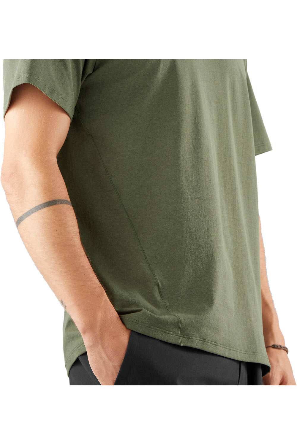 Salomon camiseta montaña manga corta hombre TRACKLINE SS TEE M vista detalle